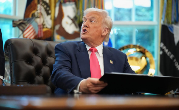 
                    WSJ узнала, что Трамп снизил роль одного из главных органов Белого дома
                
