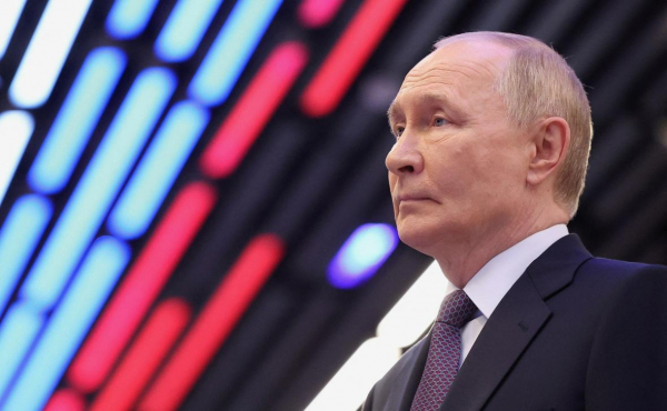 Путин выступит на пленарном заседании ВЭФ
Путин выступит на пленарном заседании ВЭФ