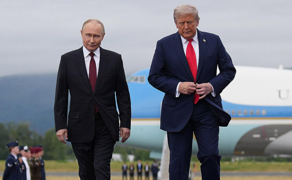 
                    WSJ узнала об обязательствах Трампа по санкциям против России
                