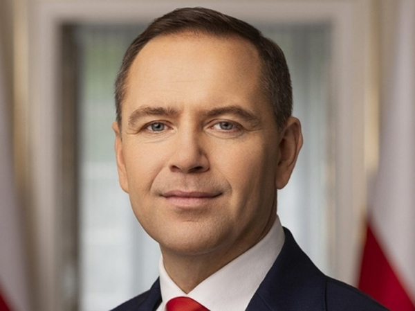 Навроцкий подписал согласие на нахождение в Польше дополнительных войск НАТО