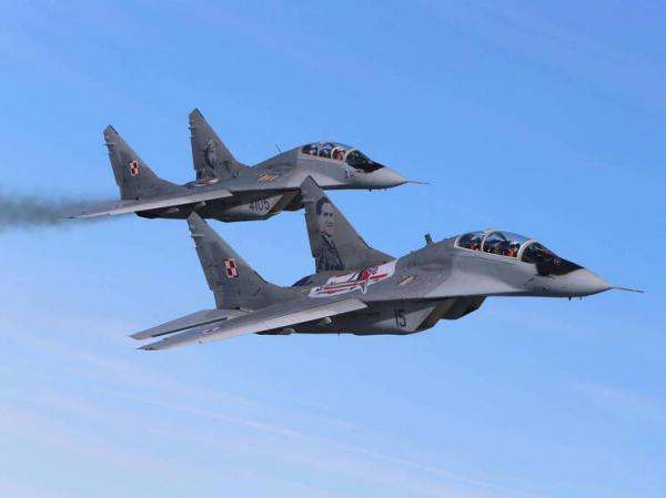 В Минобороны опровергли нарушение границ истребителями МиГ-31