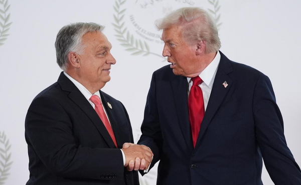 В ЕС сочли «политическим кошмаром» встречу Путина и Трампа в Будапеште
В ЕС сочли «политическим кошмаром» встречу Путина и Трампа в Будапеште