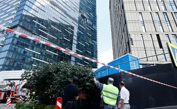 ПВО сбила летевший на Москву беспилотник
ПВО сбила летевший на Москву беспилотник