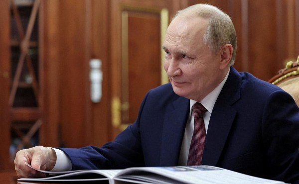 
                    Венгрия связала &laquo;большие надежды&raquo; со встречей Путина и Трампа
                