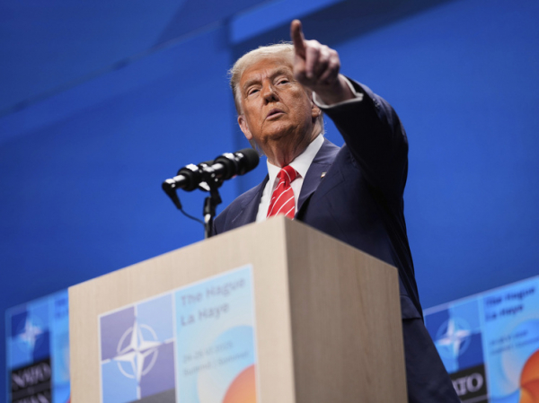 &laquo;Вы все &mdash; дураки!&raquo;: Трамп пообещал каждому американцу по $2000